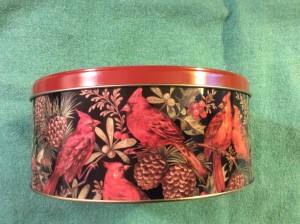 cardinal cookie tin side